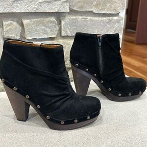 Nine West Suede Upper Black Boots for Women